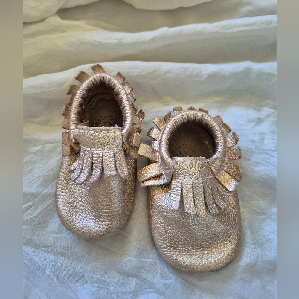 Minimocs Gold Leather Baby Shoes Size 2